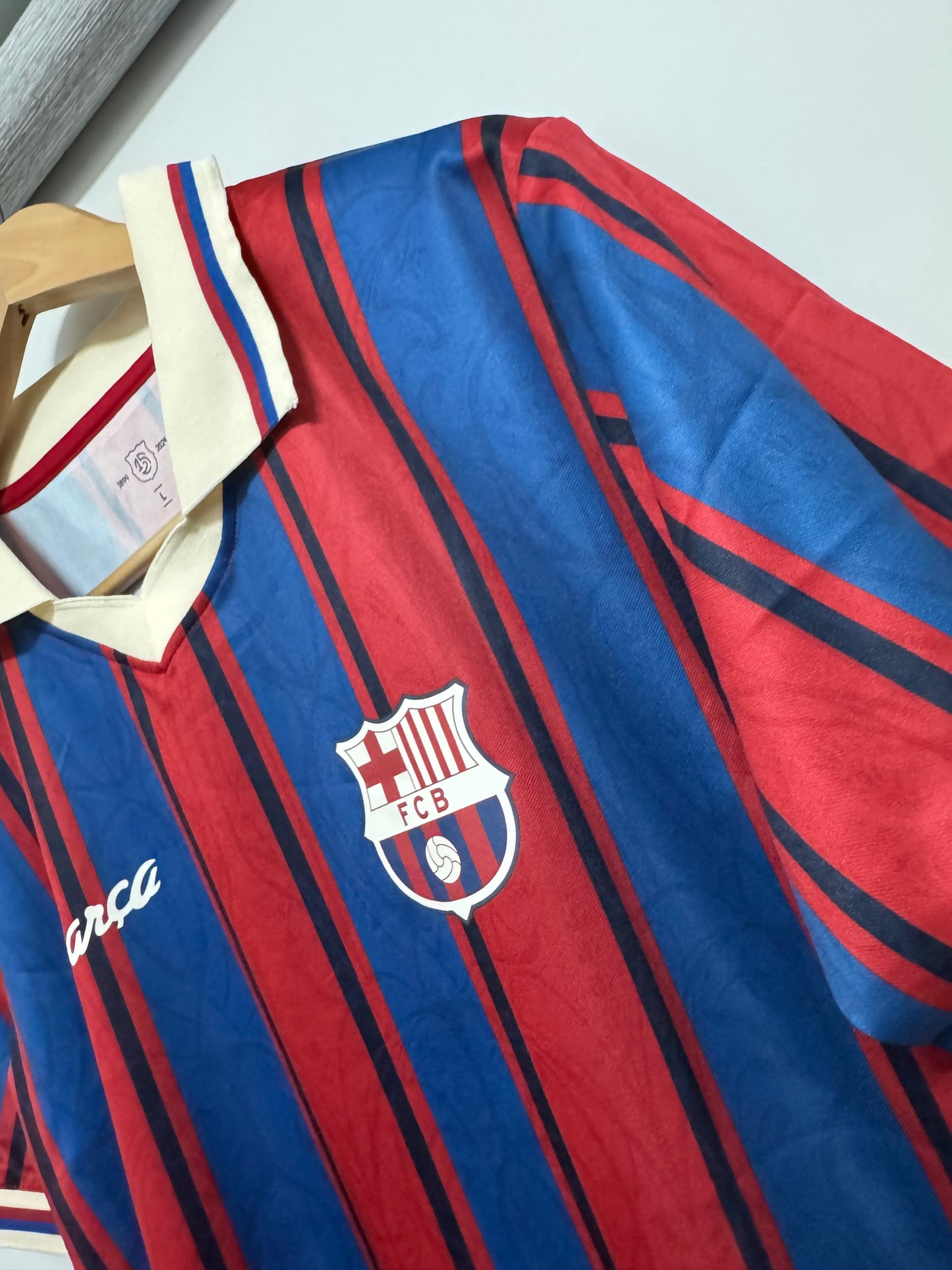 Camiseta FC Barcelona Lifestyle – Edición Especial 125 Años