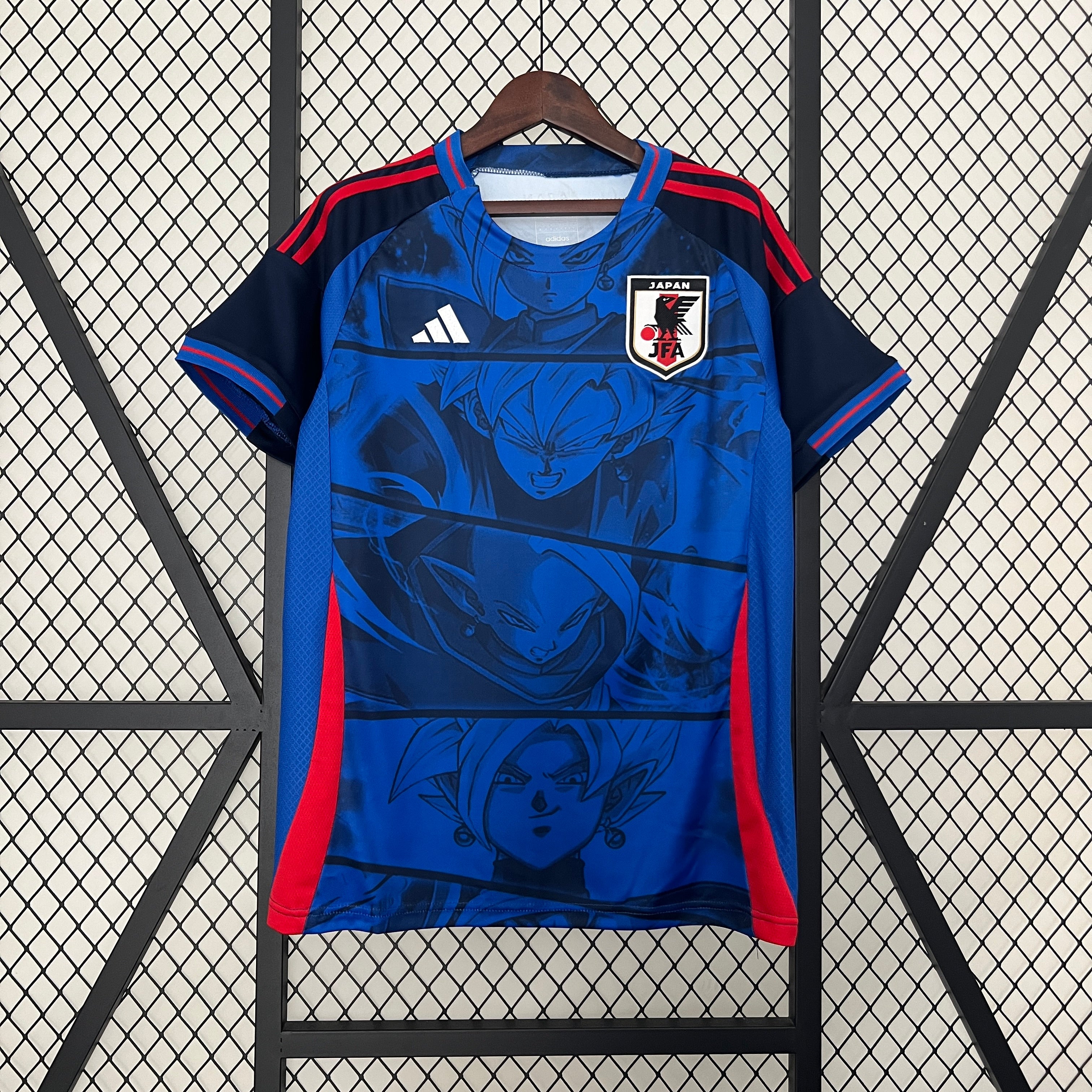 Camiseta Japon Edicion Dragon Ball Super x ADIDAS Dacstore