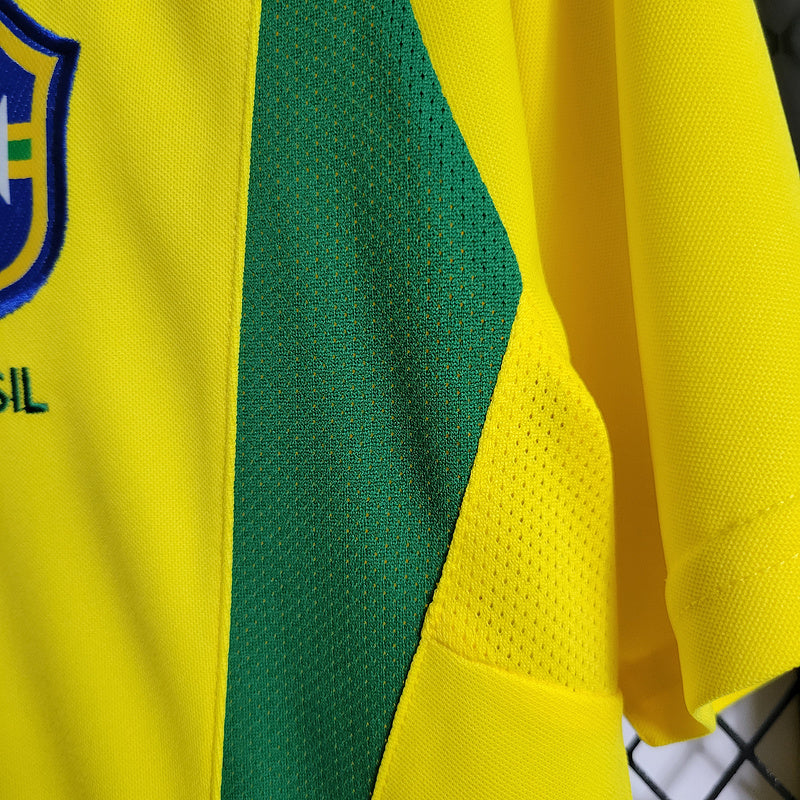 Camiseta Retro Brazil  WC2002