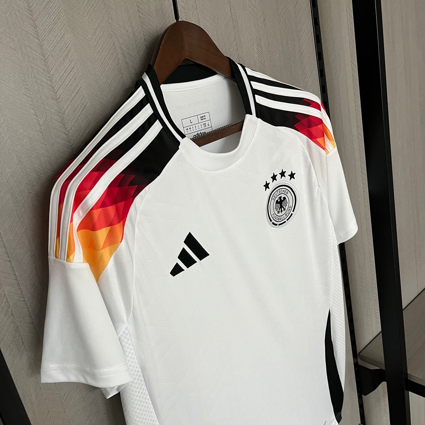 Camiseta Alemania Local T- 24/25