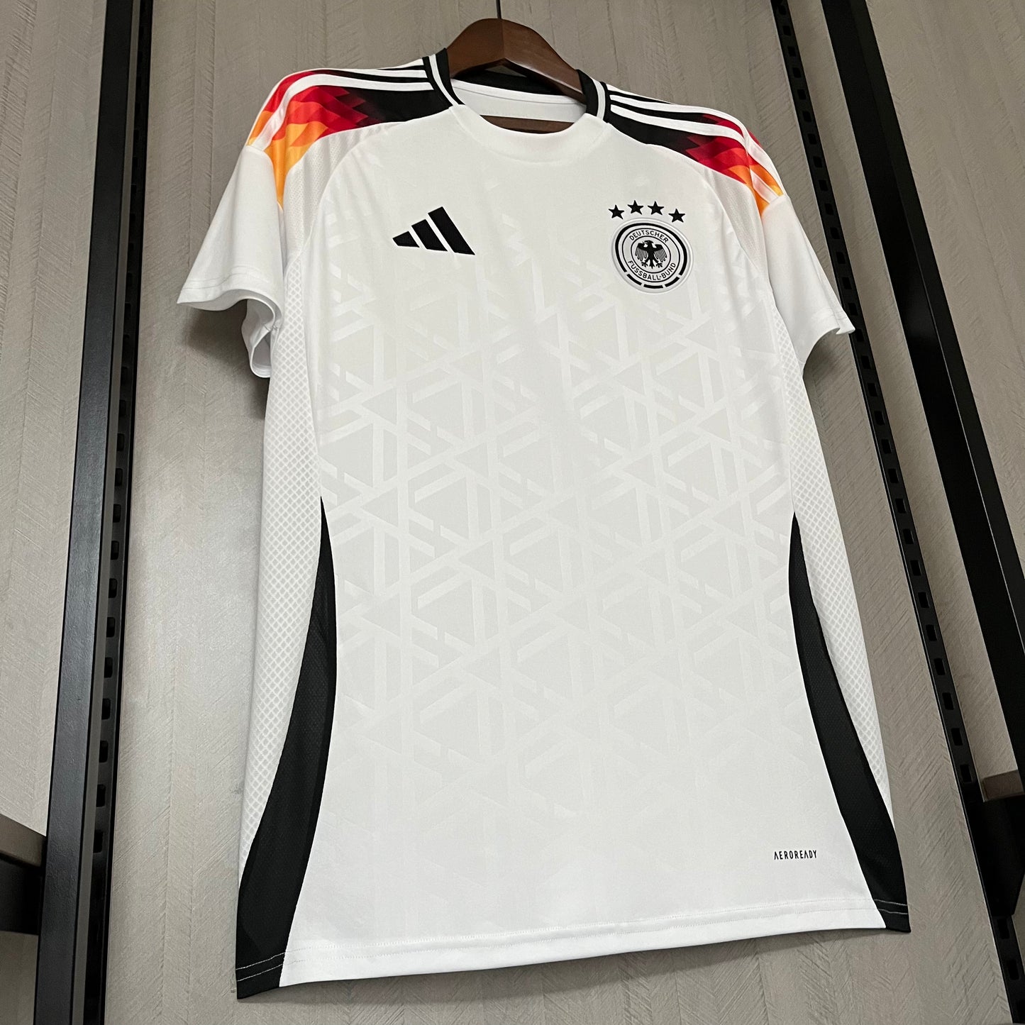 Camiseta Alemania Local T- 24/25