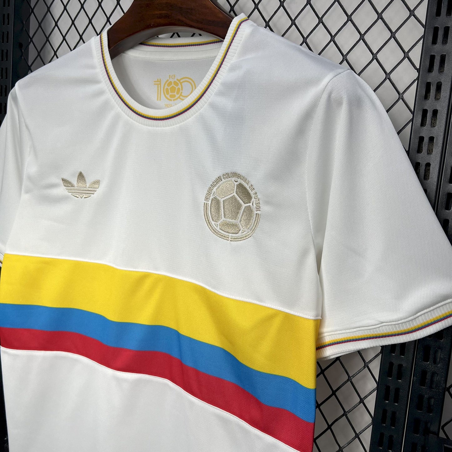 Camiseta Colombia Edición 100 Años