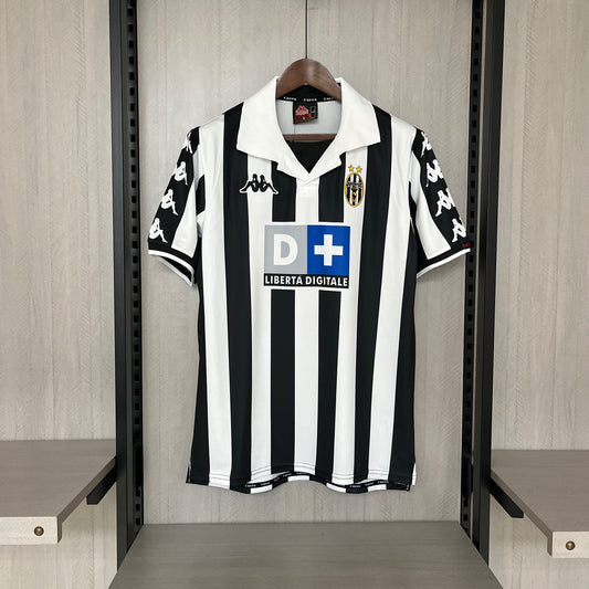 Camiseta Juventus Retro 99/00